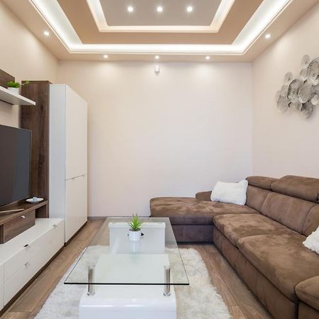 Bpr Pure Nature Designer Suite Budapeste Exterior foto
