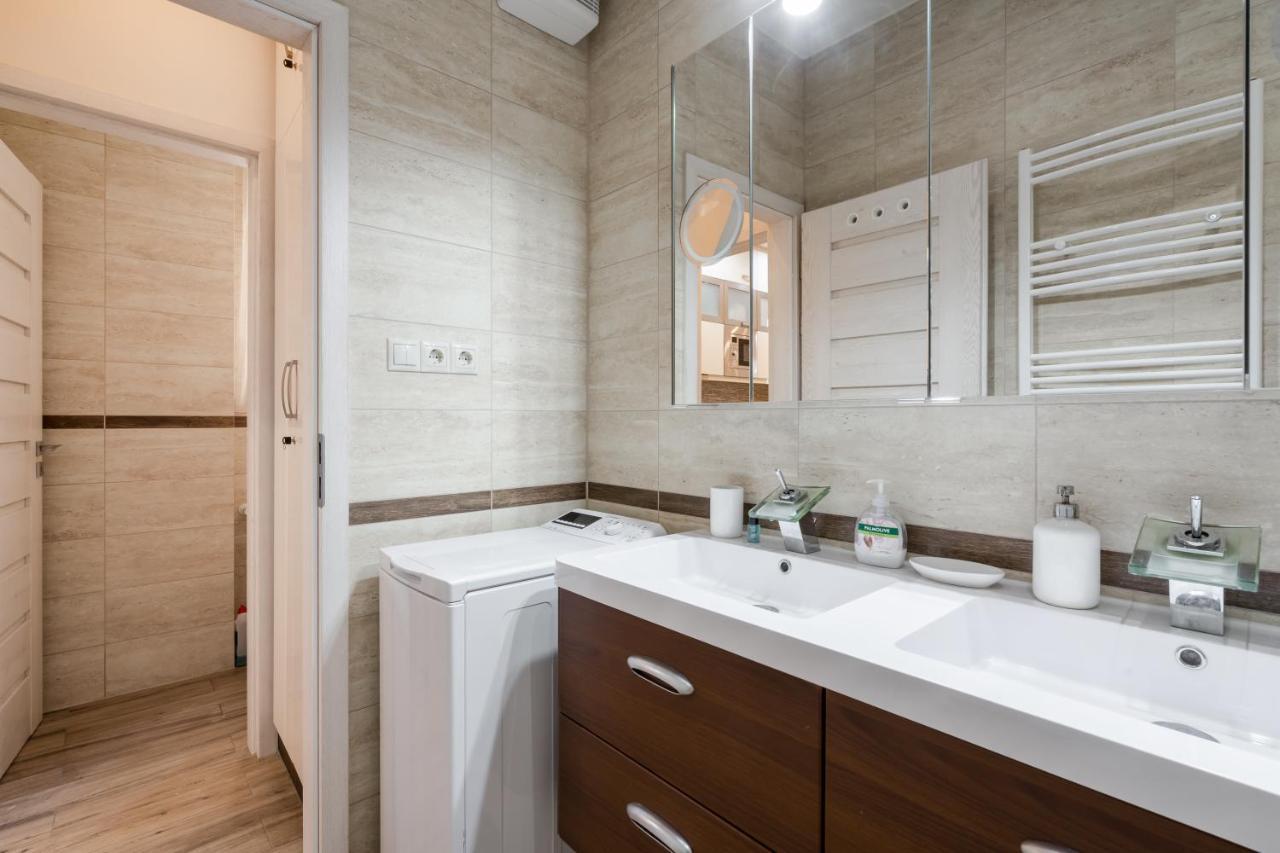 Bpr Pure Nature Designer Suite Budapeste Exterior foto